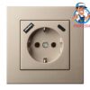 iuk301e_chlq_1682076369.lt_.jpg Kištukinis lizdas su įžeminimu + 3.4A max.USB A+C kroviklis, be rėmelio – Šampano
