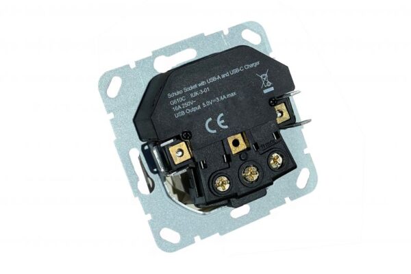 Kištukinis lizdas su įžeminimu + 3.4A max.USB A+C kroviklis, be rėmelio